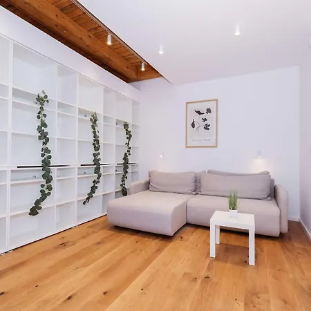 Minimalist Scandi - Cozy & Stylish
