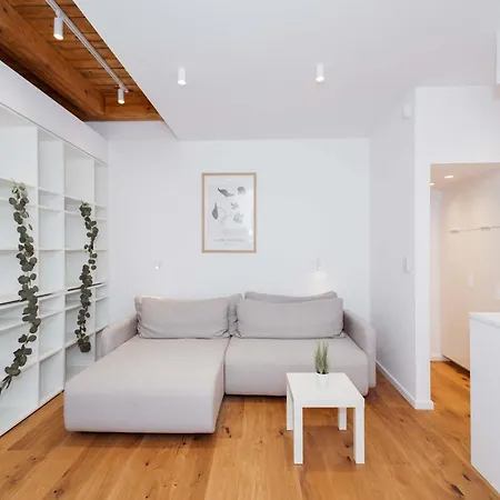 Minimalist Scandi - Cozy & Stylish *